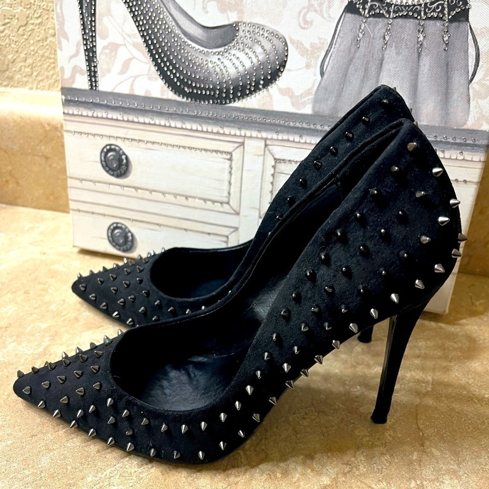 Steve Madden Women’s Daisie Studded Spiked Suede Pointed Toe Size 7.5M, Black - Picture 4 of 13